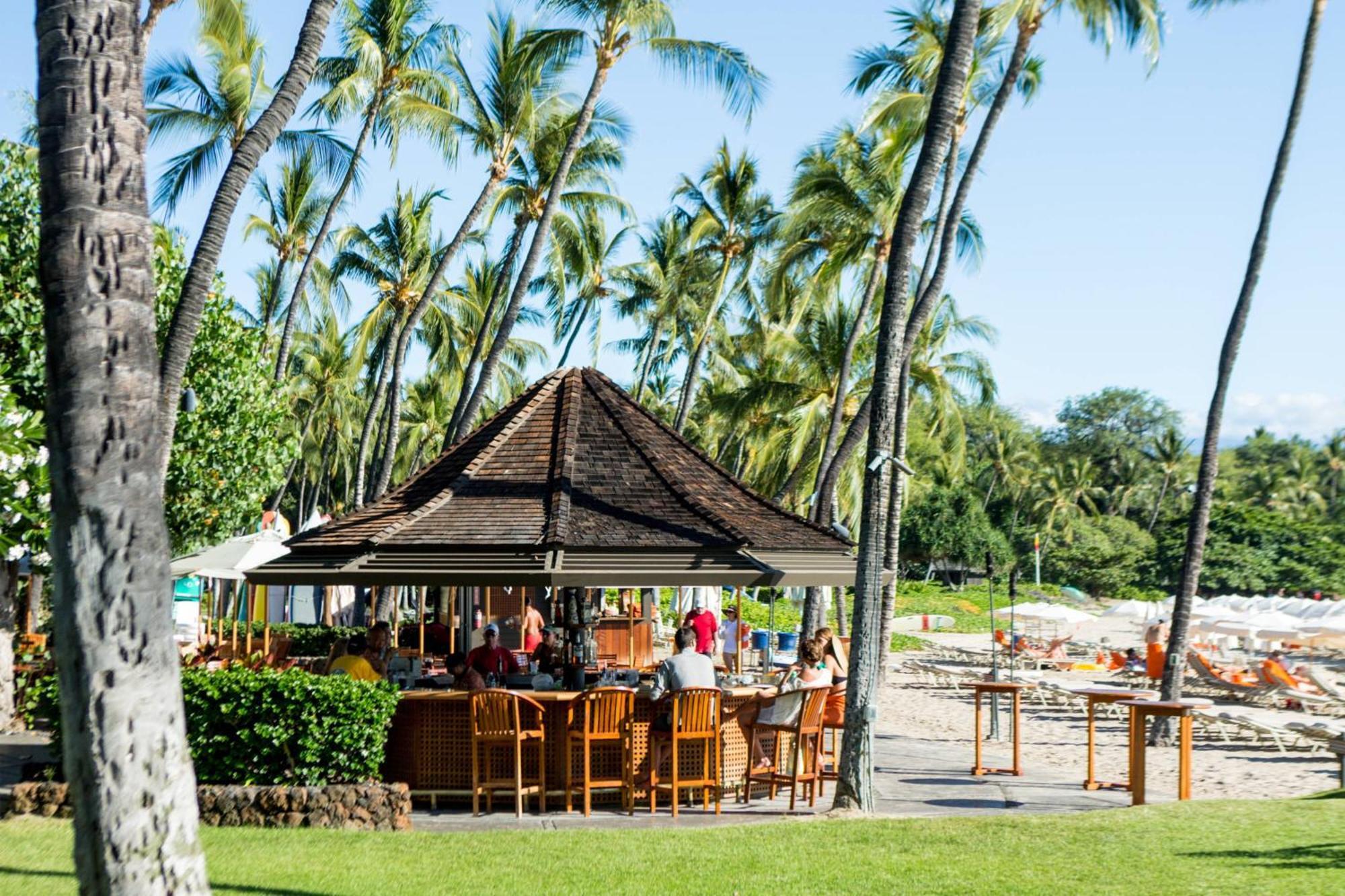 Mauna Kea Beach Hotel, Autograph Collection Kohala Coast Exterior photo